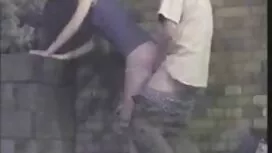 Davalka پرش بر روی ی ...