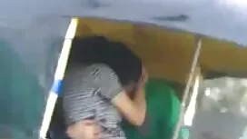 بلوم ، خواهش ميکنم د ...